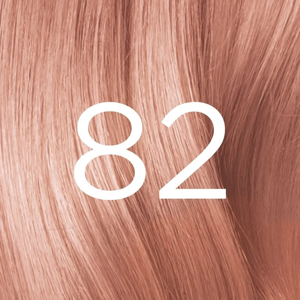Multi-Faceted Shimmering Permanent Hair Color with Deep Conditioning