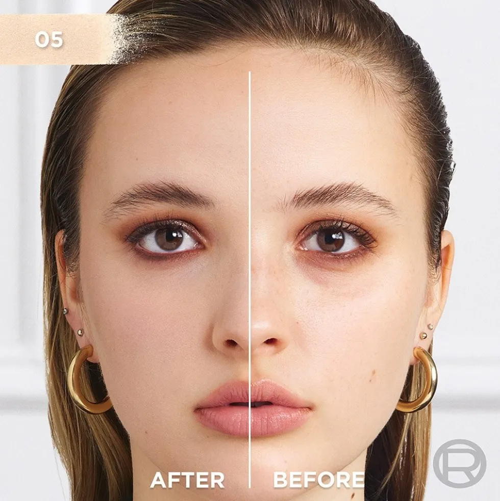 Up to 24H Fresh Wear Foundation in a Powder